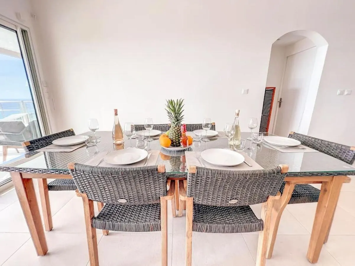 Villa Grand Horizon With Extraordinary 180 Degree Sea View Colombier