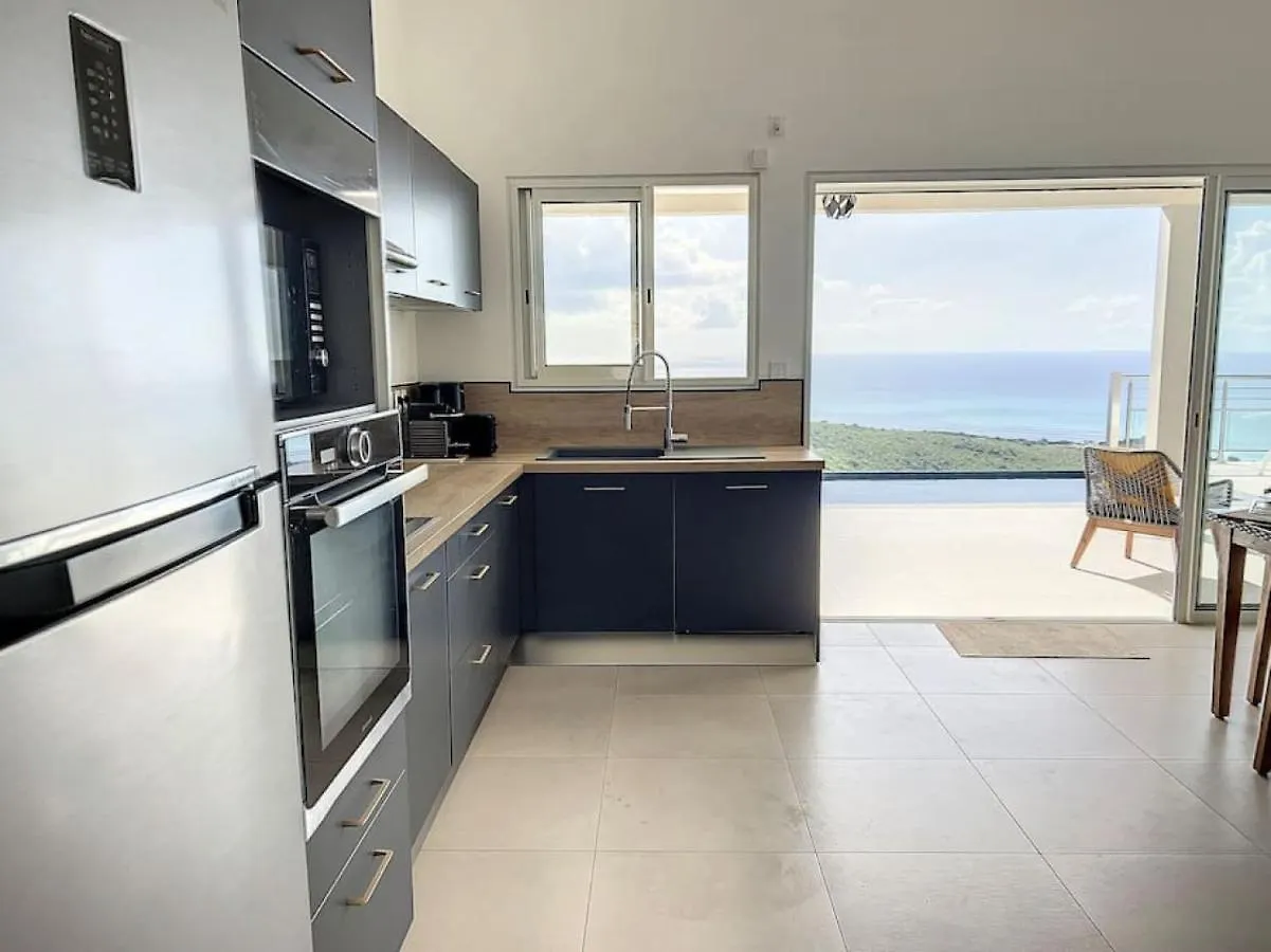 Villa Grand Horizon With Extraordinary 180 Degree Sea View Colombier